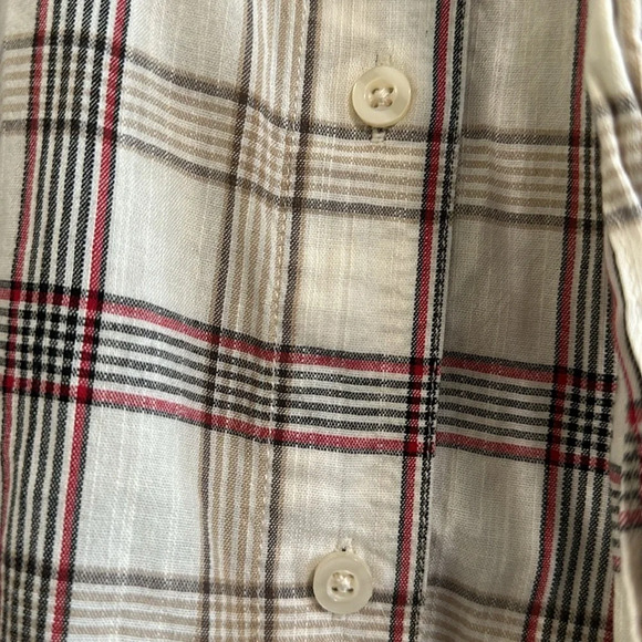St Johns Bay Long Sleeve Top Button Up Beige with Red Plaid Size Medium - Picture 4 of 4